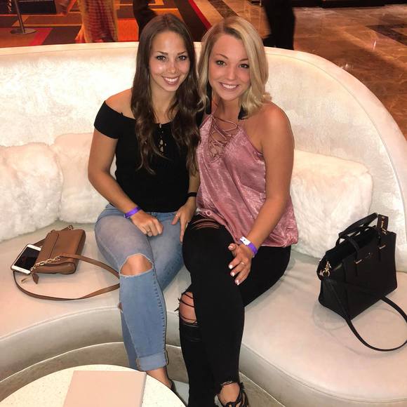 Meet your Posher, Abby - Picture 1 of 1